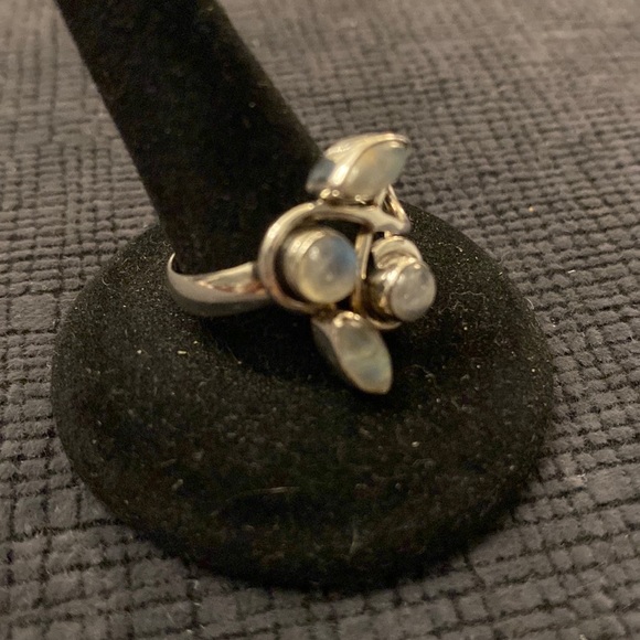 Sterling Silver with Labrodite Stone ring - Picture 2 of 8